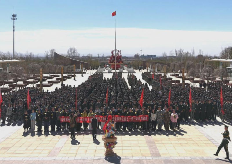 緬懷革命先烈 傳承紅色基因丨我校全體師生同上一堂行走的思政課